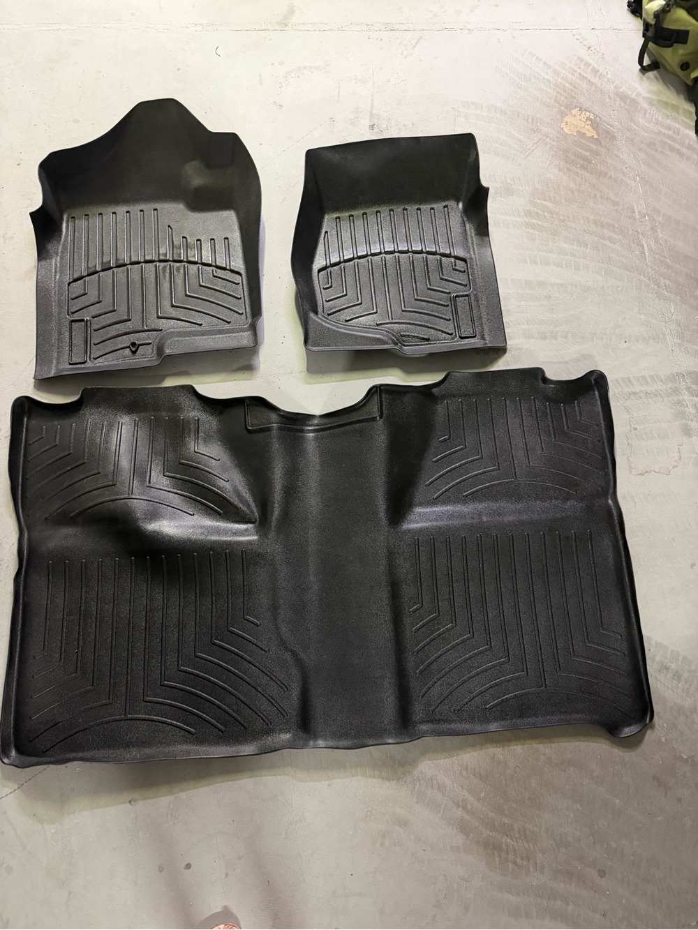 Universal Black All-Weather Car Floor Liners - 3-Piece Set
